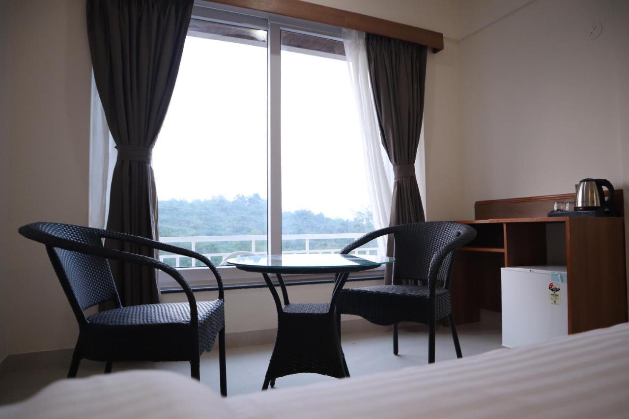 Hotel Wayfarer Порворім Екстер'єр фото